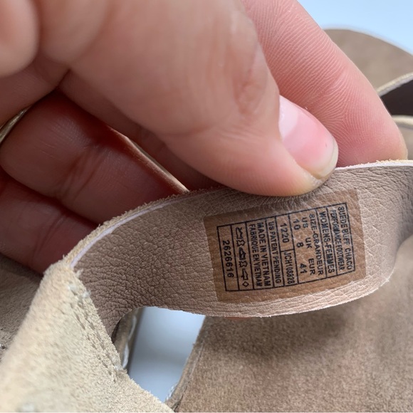 NWOB Chaco Women's Wayfarer Sandal, Style JCH108828, Color Suede Buff, SZ10 1624 - Picture 9 of 10